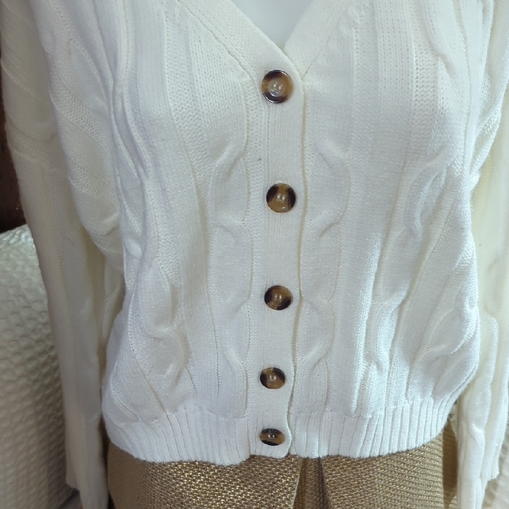 Size XL My Style Women's White Cable Knit Cardigan Sweater - Picture 3 of 16